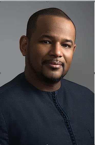 En exil, l'ex-premier Boubou Cissé lance un appel à une concertation nationale